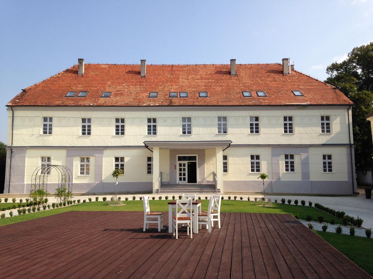 Hotel Court Park Nysa Dış mekan fotoğraf