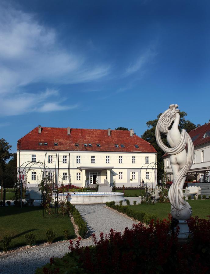 Hotel Court Park Nysa Dış mekan fotoğraf